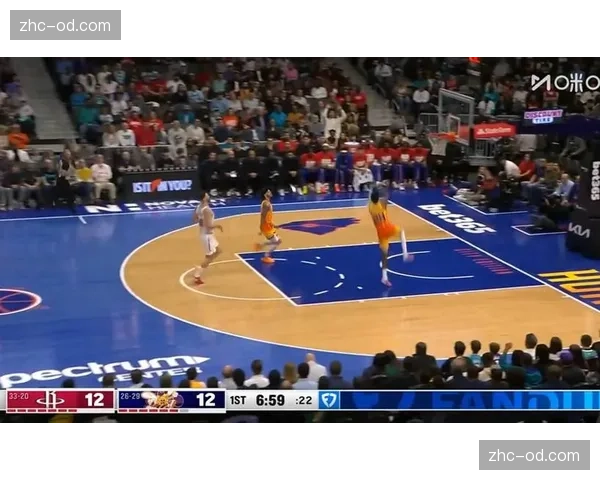 火箭客场险胜黄蜂 杜兰特35分8篮板主导关键攻防转换